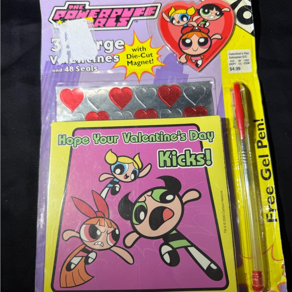 Cartoon Network Powerpuff Girls Valentine's Set with Red and Silver Hearts
